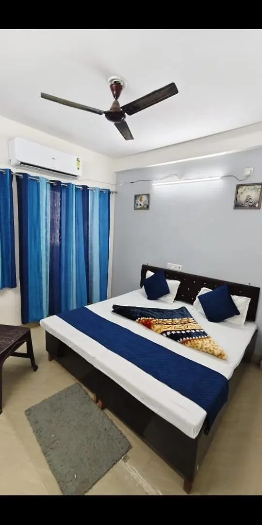 The Stay Kashi Dham Varanasi 0*,  India